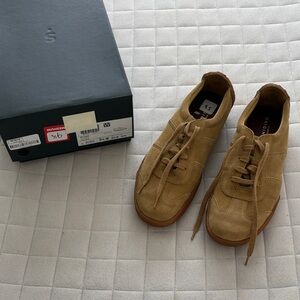 Clarks Men's Milligan Oak/Tan Suede Sneakers - Size 9.5